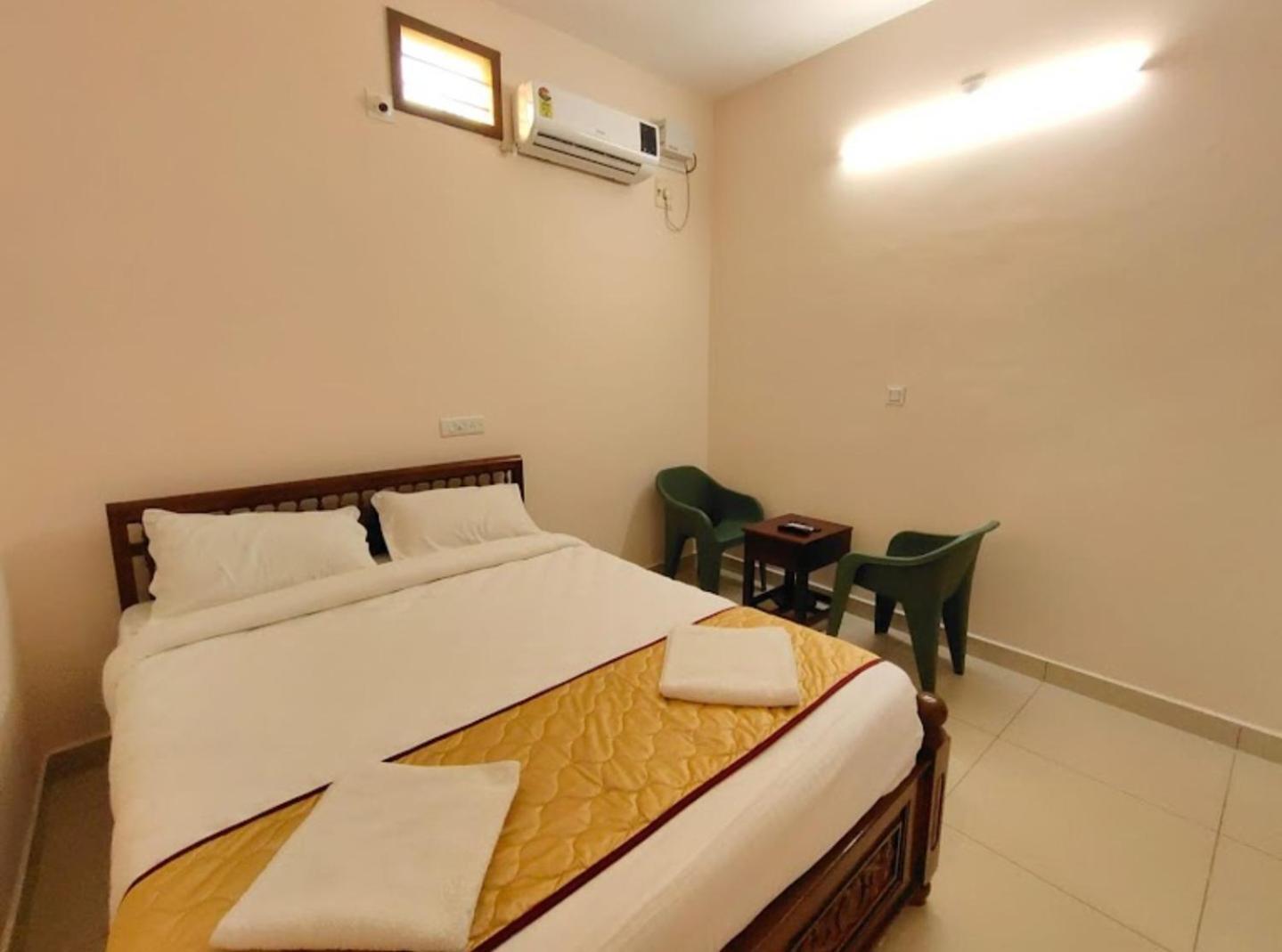Le Township Residency Hotel Puducherry Eksteriør billede